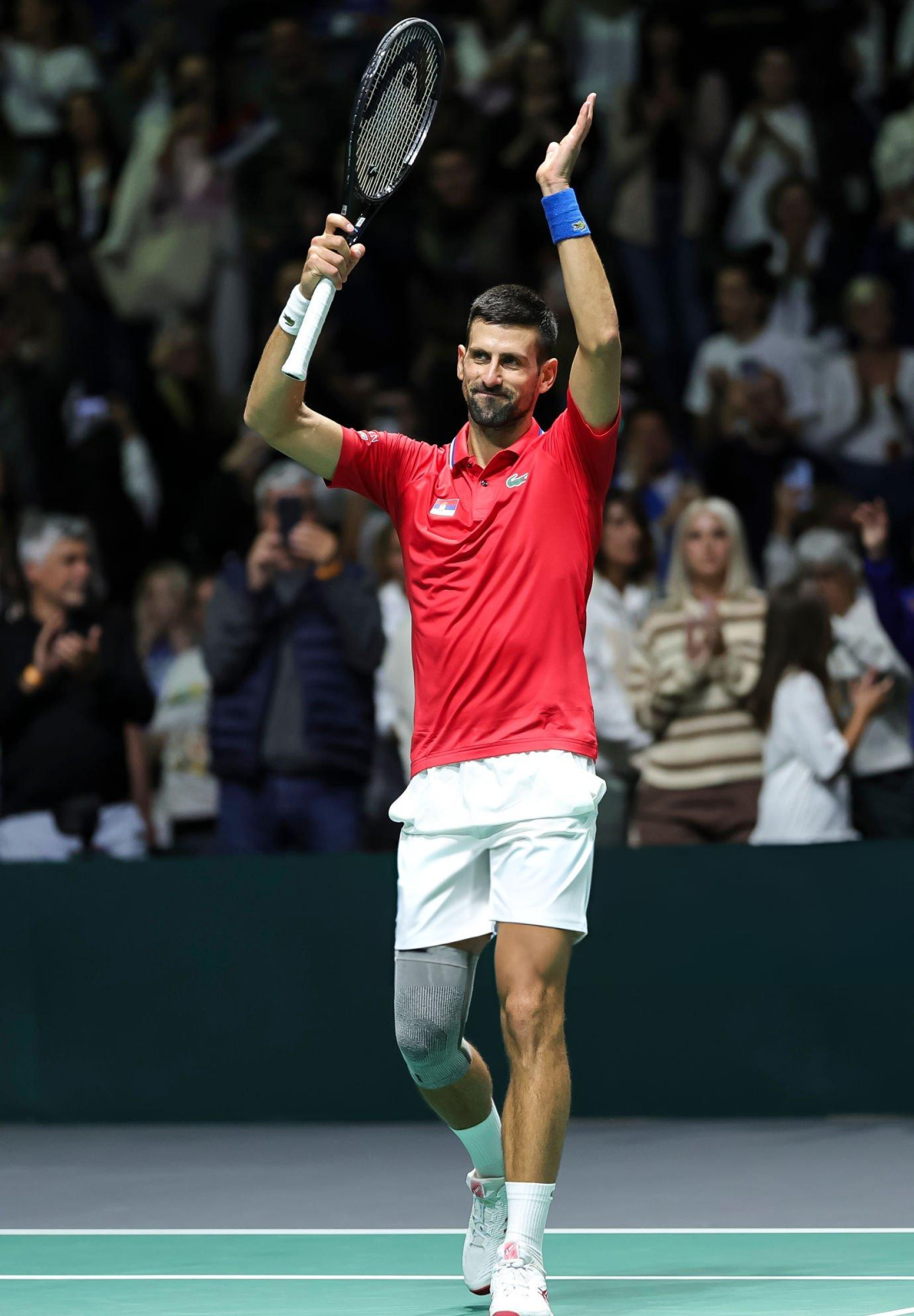 戴维斯杯完胜拉沃尔杯，辛纳惊艳四座